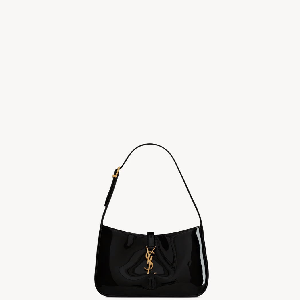 Le 5 À 7 Hobo Bag en Cuir Verni - Noir